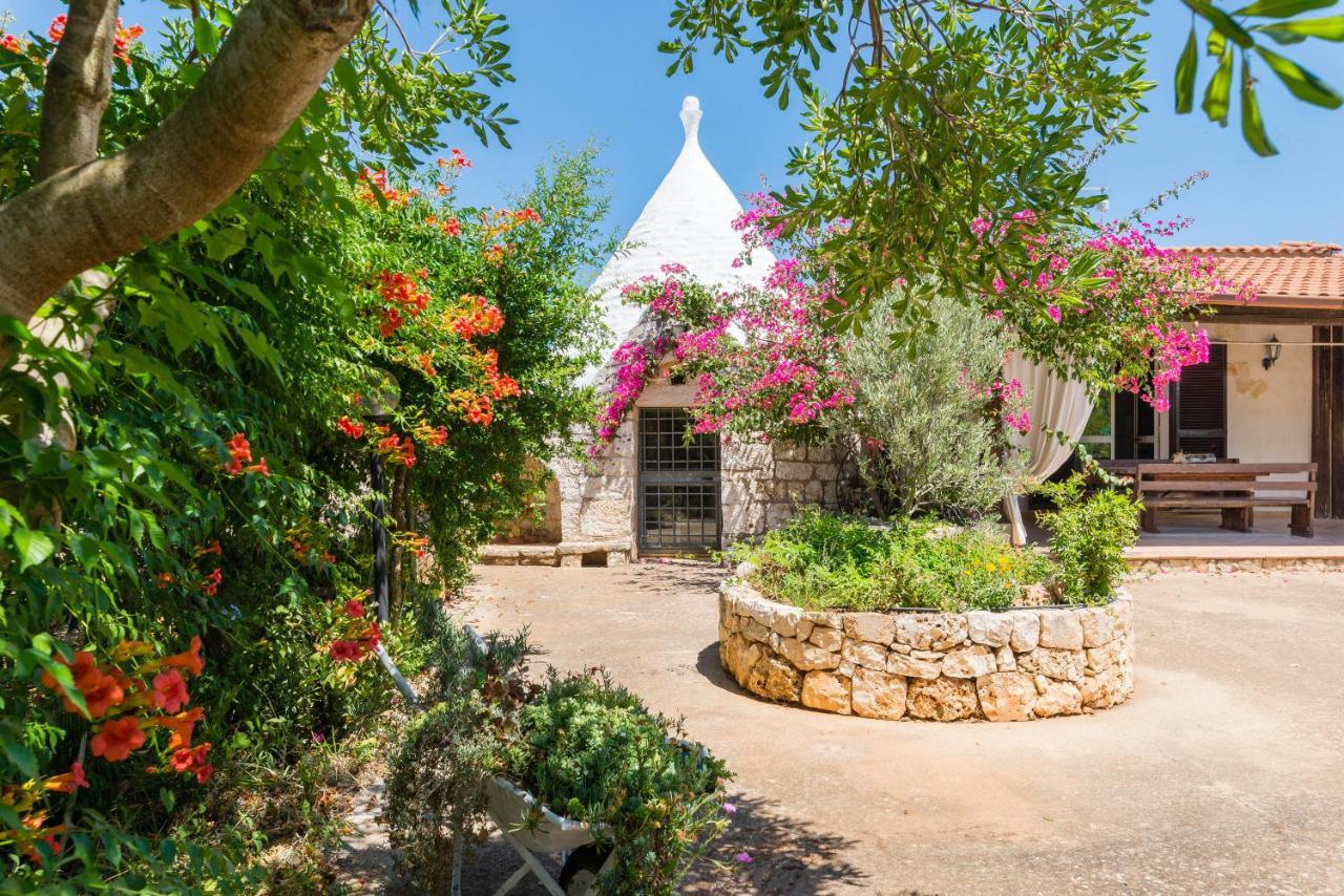 オストゥーニ Il Trullo Di Martinoヴィラ エクステリア 写真