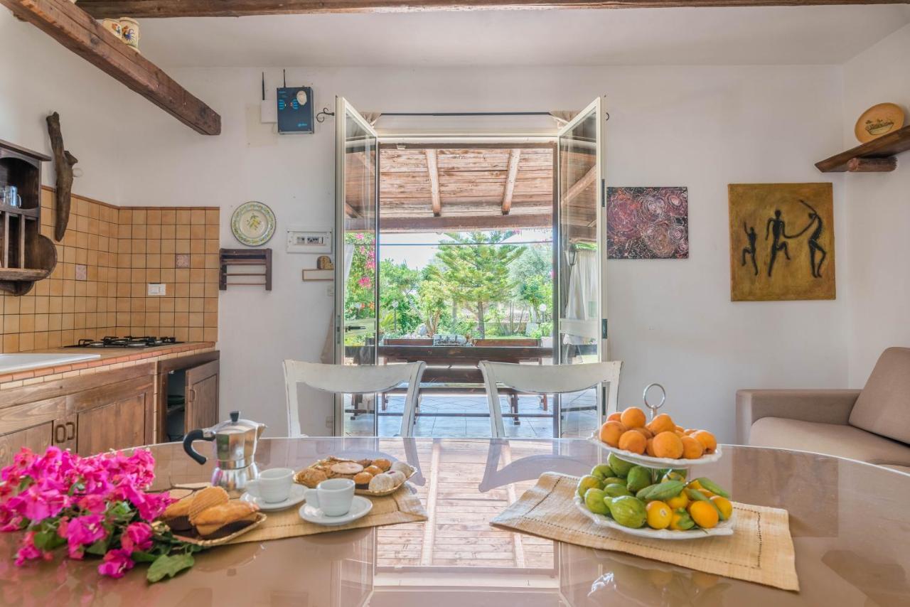 オストゥーニ Il Trullo Di Martinoヴィラ エクステリア 写真