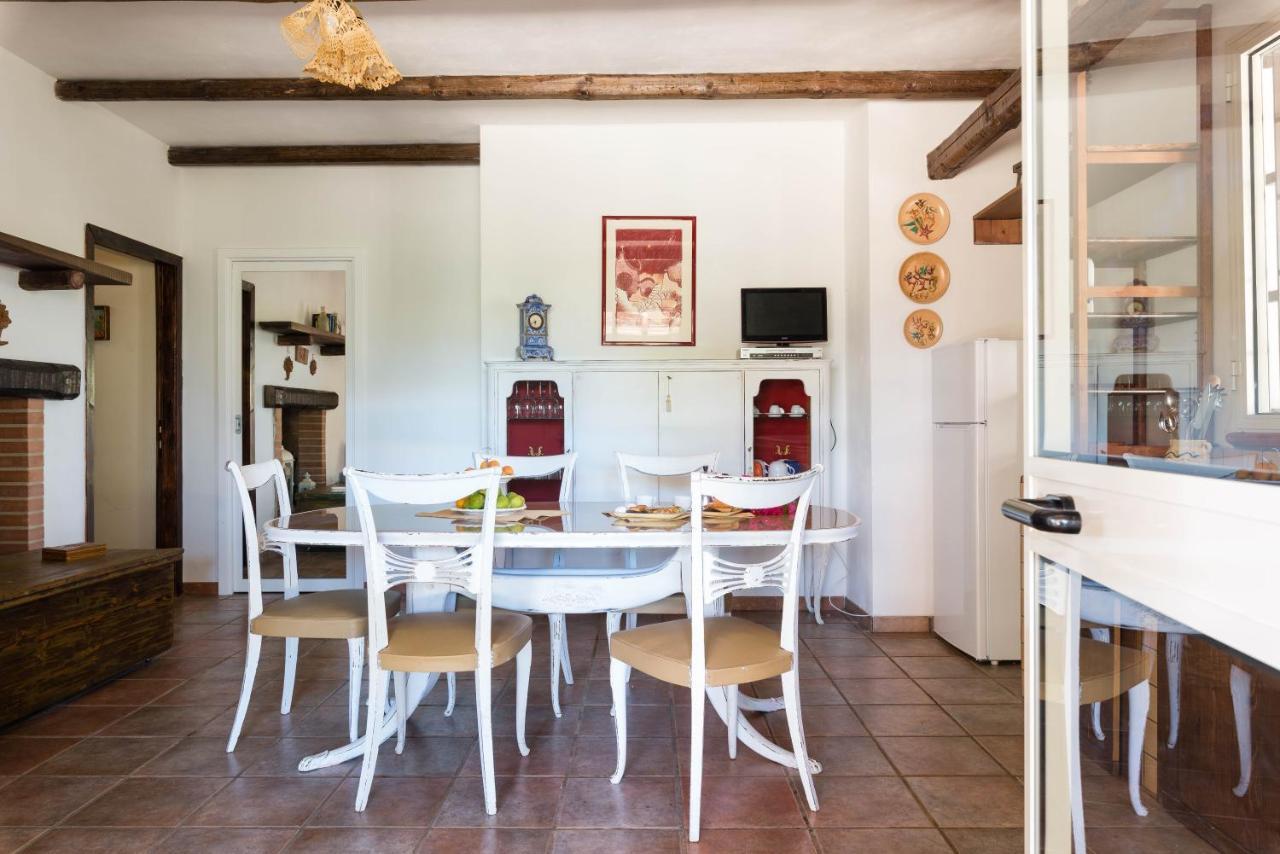 オストゥーニ Il Trullo Di Martinoヴィラ エクステリア 写真